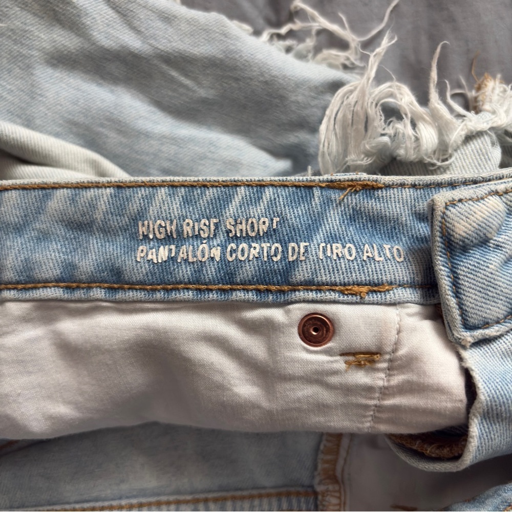 Wild Fable Size 6 Women’s Light Blue Wash High Rise Denim Shorts Size 6 - Picture 8 of 13